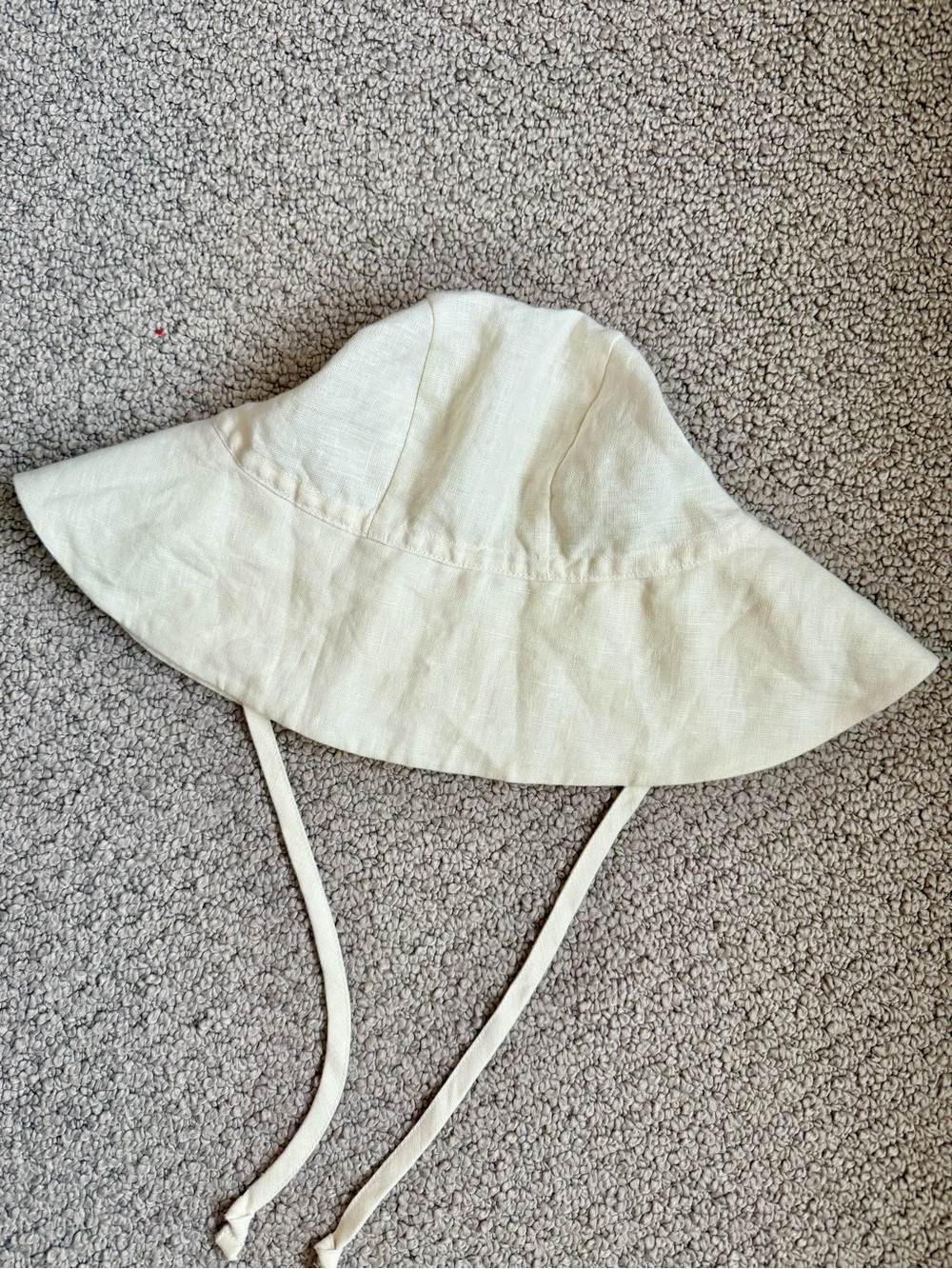 briar baby Camélia sunbonnet